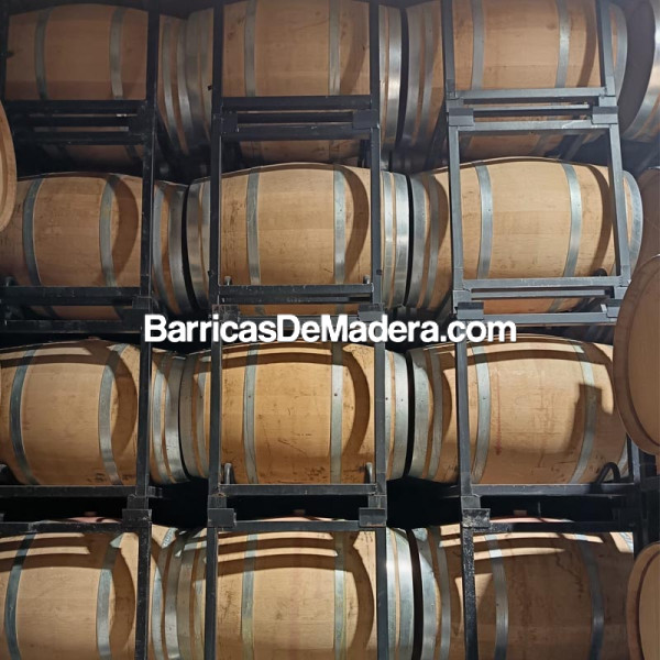 070-2026 Lote de 115 barricas usadas de 225L
